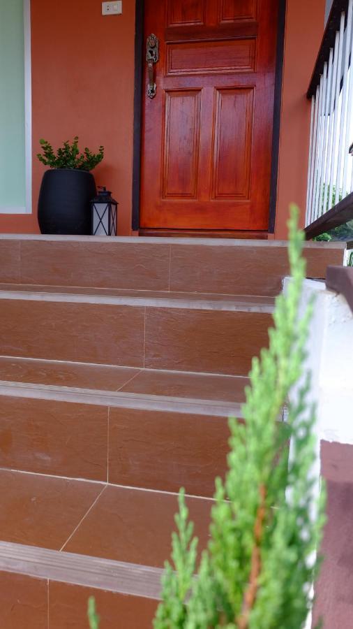 The Backyard Homestay Pakchong Exterior photo
